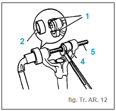 Articulation élastique du bras longitudinal AR